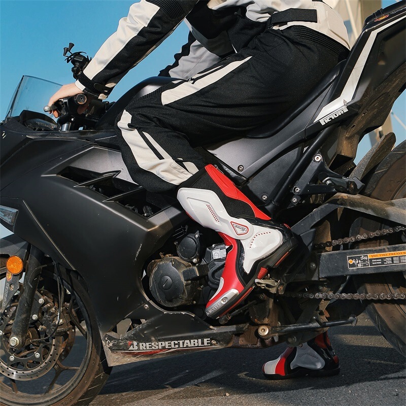 Professional Cycling Shoes Men's Motocross Rally Rally Shoes Four Seasons Motocross Anti-water Machine Car Boots Equipment Women's Anti-drop Professional Cycling Shoes Men's Motocross Rally Rally Shoes Four Seasons Motocross Anti-water Machine Car Boots Equipment Women's Anti-drop