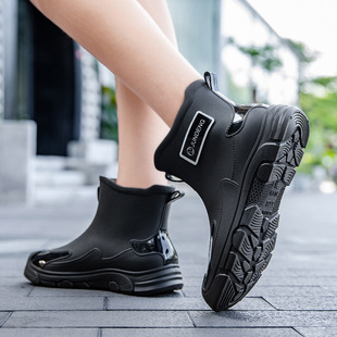 Couple Rain Boots for Men and Women, Summer Short-Tube Water Shoes, Waterproof, Non-Slip, Outdoor Fishing, Wear-Resistant, Beach Rain Boots, Kitchen Rubber Shoes