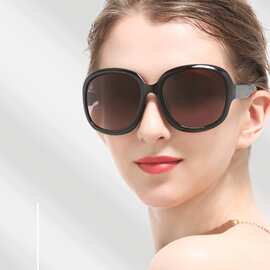 新款防紫外线偏光太阳镜女士圆脸驾驶大框开车专用太阳眼镜潮墨镜