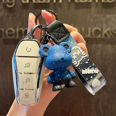 Car key bag | pro yuan e2 female car shell - byd-h-model-smart-4-key-single-shell-white-blue-violent-bear-pendant
