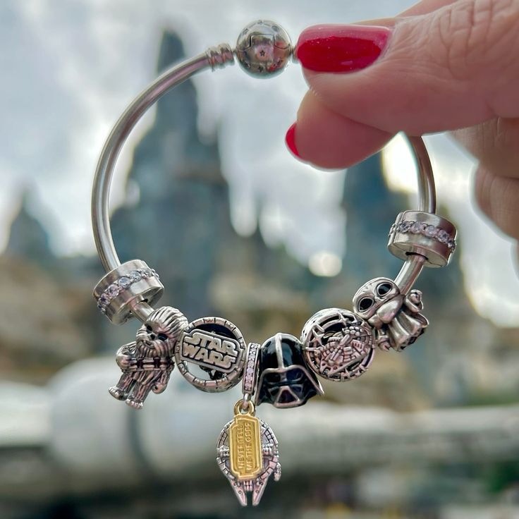 European and American Hot-Selling Cartoon Animation Film and Television Peripherals Star Wars Bracelet Panjia DIY Beaded Alloy Spaceship Bracelet