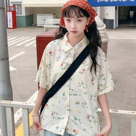 夏季2025新款宽松休闲百搭卡通复古印花短袖衬衫女小清新上衣彩扣