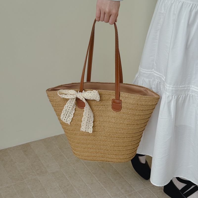 Handmade Woven Rattan Shoulder Bag With Leather Trim And Handle_voghion.com