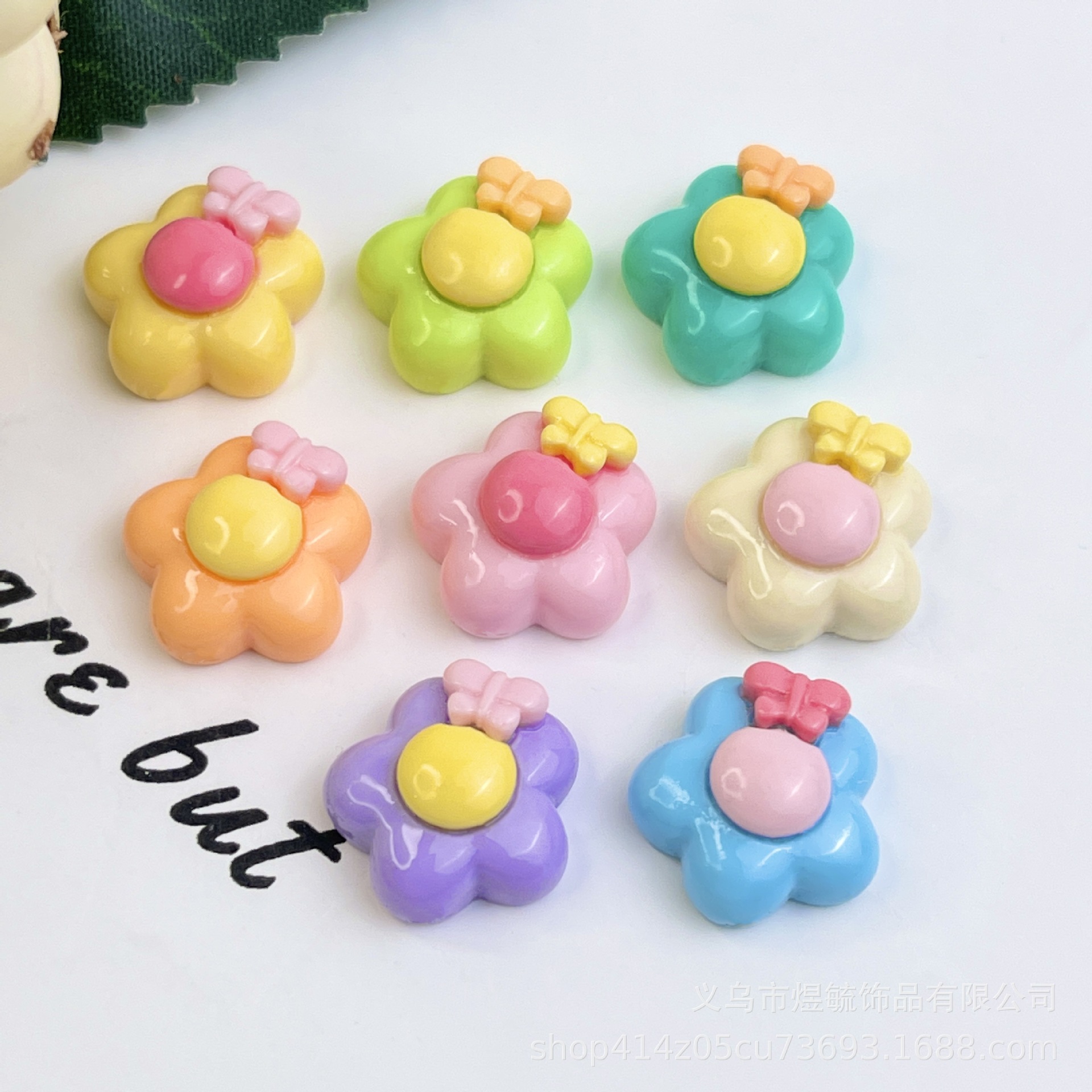 Small cute cream accessory, cartoon footwear buckle, hairgrip, accessories 3