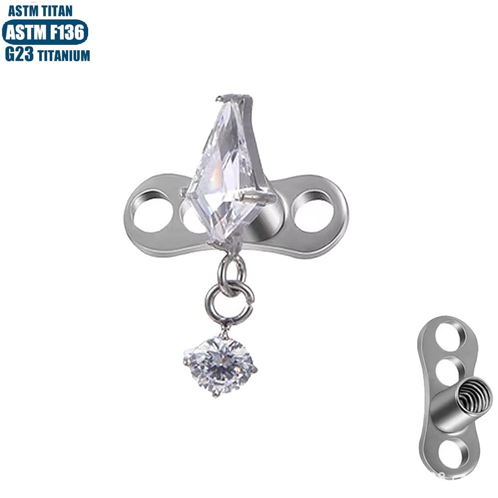 16G labret stud size and finish detail