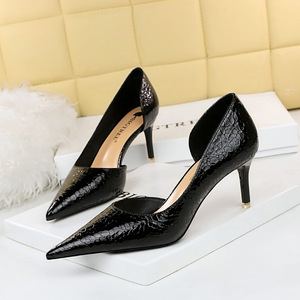 2928-1 European and American Style Sexy Night Club Slim Heel High Heel Shallow Mouth Side Hollow Vintage Metallic Stone 