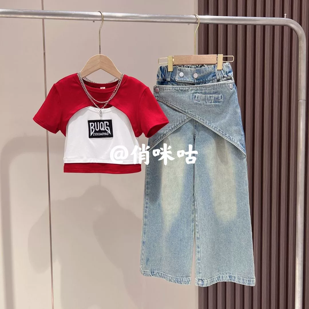 Летний костюм для девочек 2024, новый модный детский стиль, футболка, летний стиль, модные джинсы для девочки, комплект из двух предметов