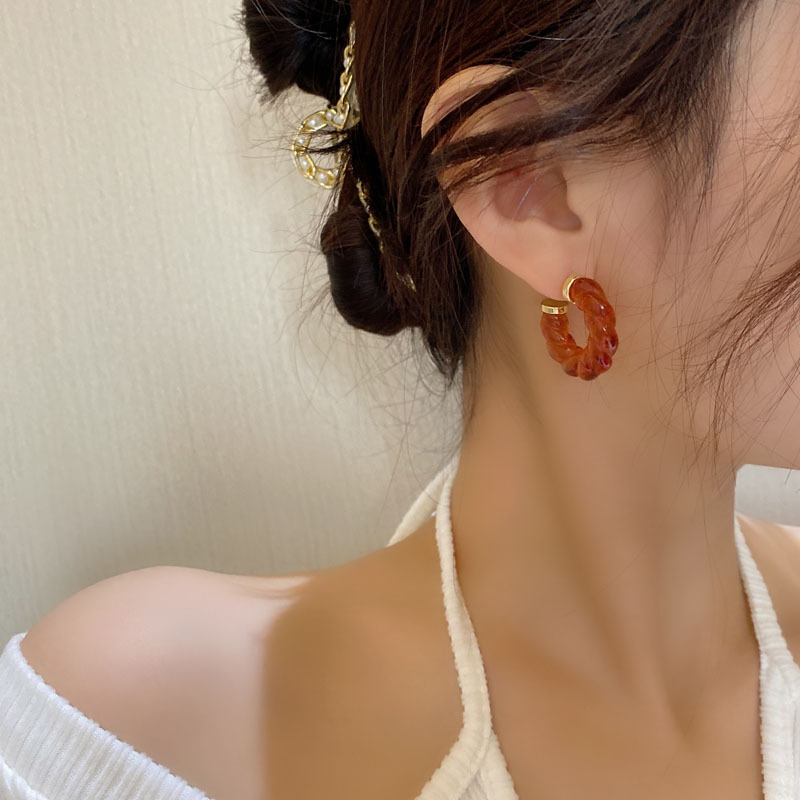 Title 11, Orecchini a forma di C con design vintage a spi...