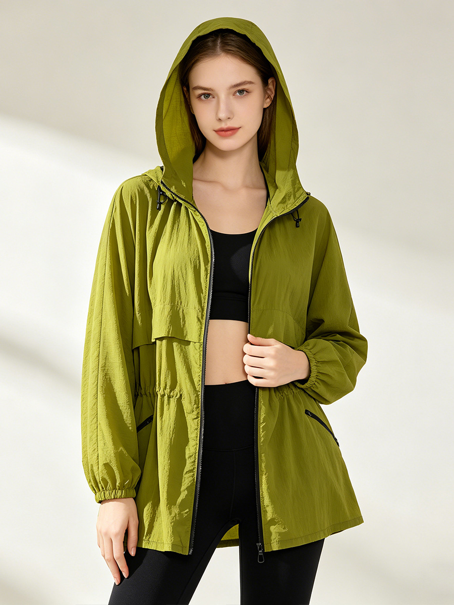 Áo chống nắng nữ dáng dài có mũ, chất liệu nylon mỏng nhẹ thoáng khí — Màu xanh lá cây