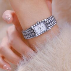 BS新款流行2024輕奢方形復古小金銀時尚簡約表高級感 女表FA1815