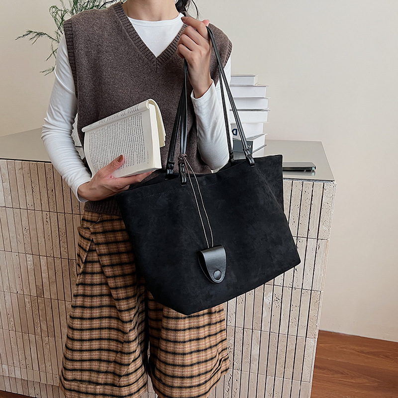 秋冬复古磨砂麂皮绒托特包包女2025新款松弛感大容量单肩通勤大包|undefined