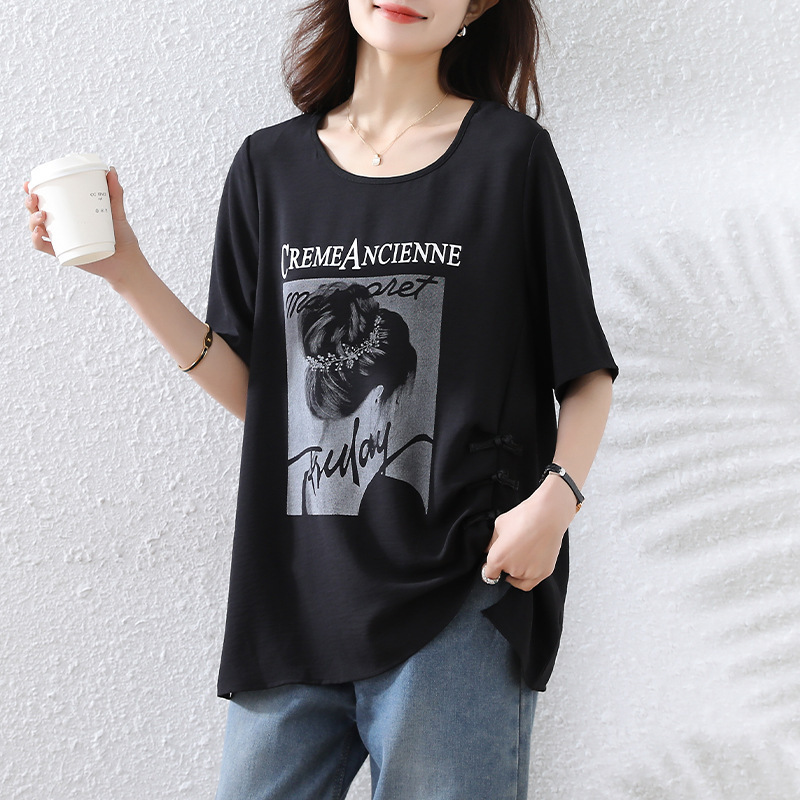 2026 New Plus-Size Women's Loose Slimming Tops, Fashionable Simple Versatile Patterned T-Shirts, Comfortable for Commuting