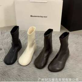 内增高白色法式小裸靴女靴子2025秋冬季大头马丁靴棕色瘦瘦靴短靴