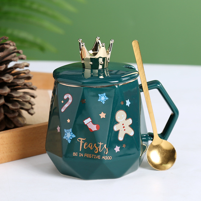 卸売りのクリスマスのギフトボックスのセットの陶磁器の杯の蓋のスプーンの漫画のマグカップのコップの贈り物のお土産|undefined