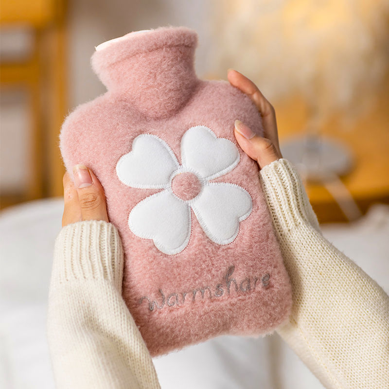 Cute female student plush hot water bottle filled with water to warm belly and explosion-proof hot water bottle small hand warmer