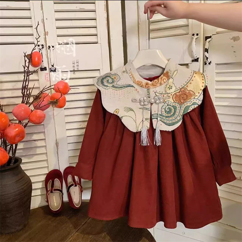 Niñas invierno bordado vestido de hombro nublado vestido de Año Nuevo vestido rojo vestido de Año Nuevo chino vestido de princesa infantil