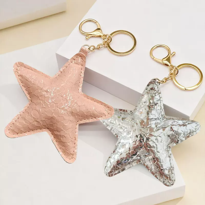爆裂纹亮色皮革皮U亮面压花五角星桃心钥匙扣包包车挂DIY饰品挂件