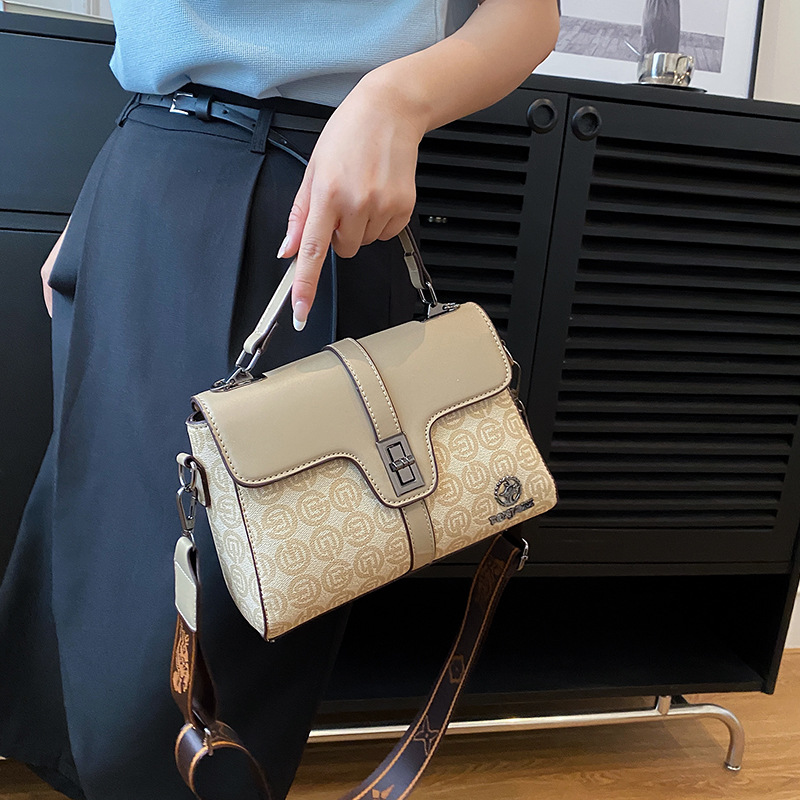 Grenzüberschreitende Damentaschen 2023 neue vielseitige kleine quadratische Taschen leichte Luxus-Textur-Handtaschen Pendler-Umhängetaschen Großhandel für Damen_voghion.com