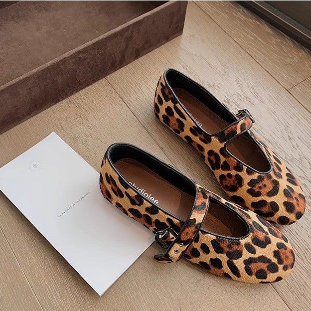 Grape Mom's Same Style Horsehair Age-Reducing Round-Toe One-Strap Low-Heeled Versatile Leopard Print Mary Jane Shoes for Women in Spring & Fall