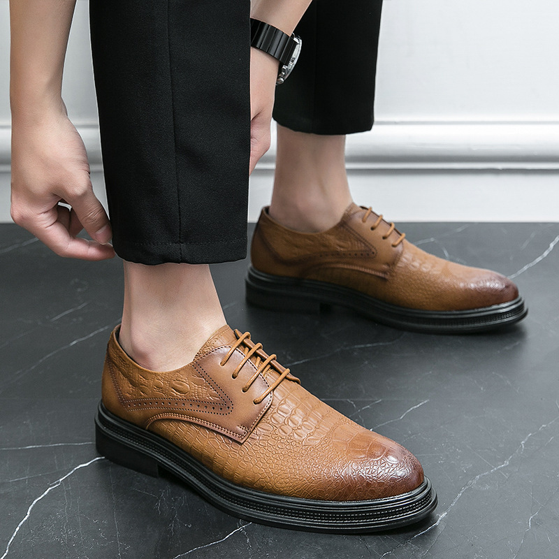 2024 otoño inglés ropa de negocios casual zapatos de piel de vaca con patrón de cocodrilo zapatos de cuero puntuales zapatos de estilo de hombre image 4