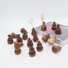 �ں��Һ��J�[������܇�d�п��b�ľ�|��ˇƷ��ӡLOGO�����b�