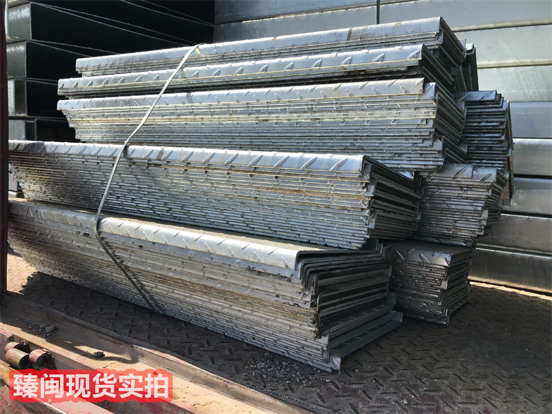 e733d58293e180675edd6049163a9d