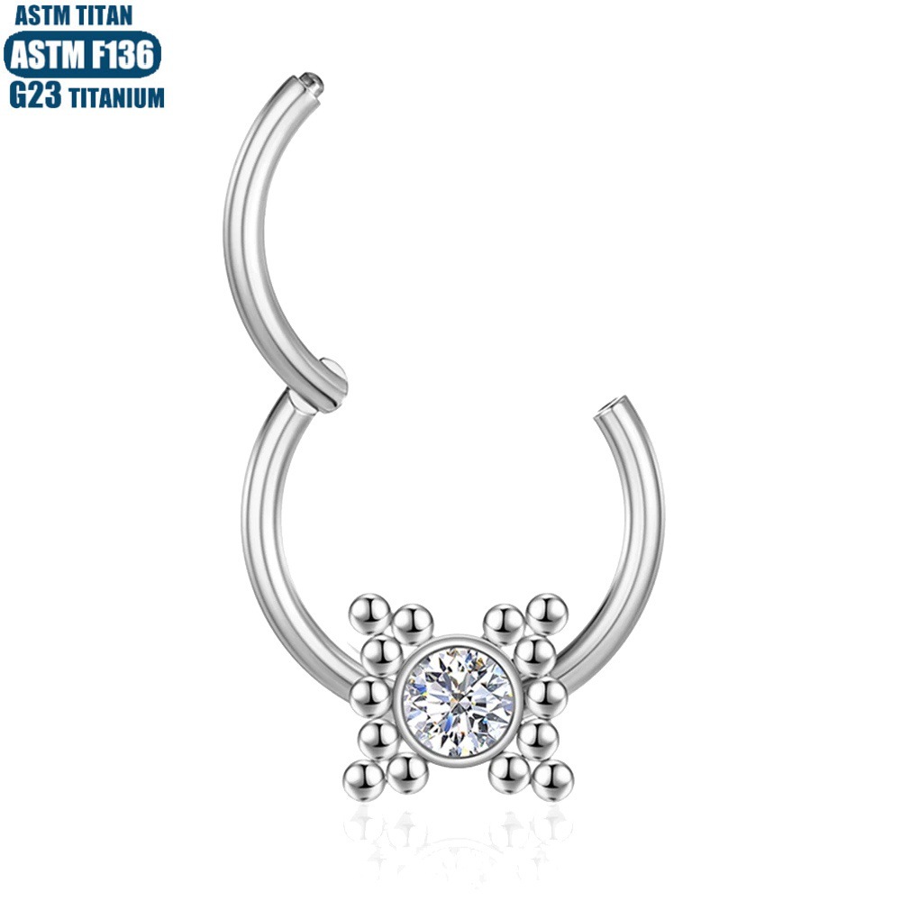 16G labret stud size and finish detail