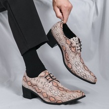 蟒蛇纹高跟尖头皮鞋男士商务休闲发型师夜店时尚走秀潮流欧美男鞋