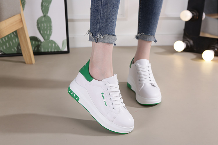 Baskets basses femme blanches compensées imperméables antidérapantes_voghion.com