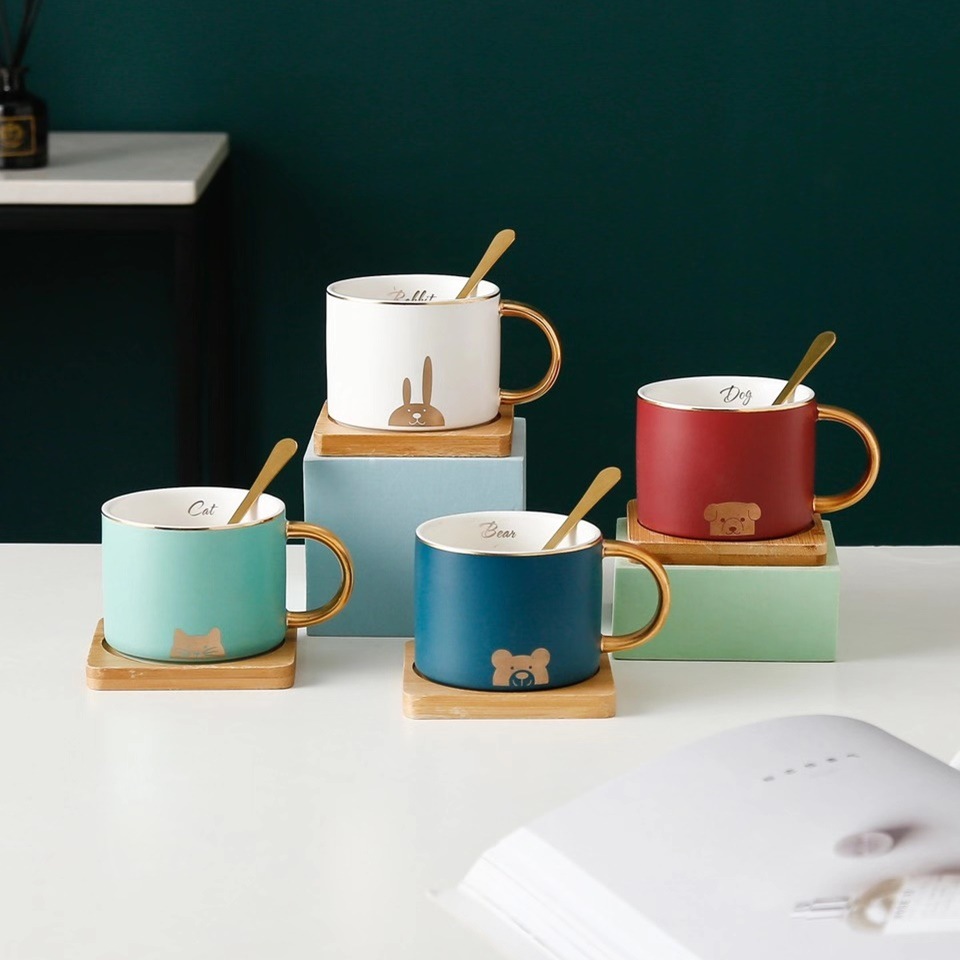 Estilo nórdico té de la tarde taza de café regalo taza de agua taza de leche y platillo personalizado boca de oro mango de oro Taza de cerámica