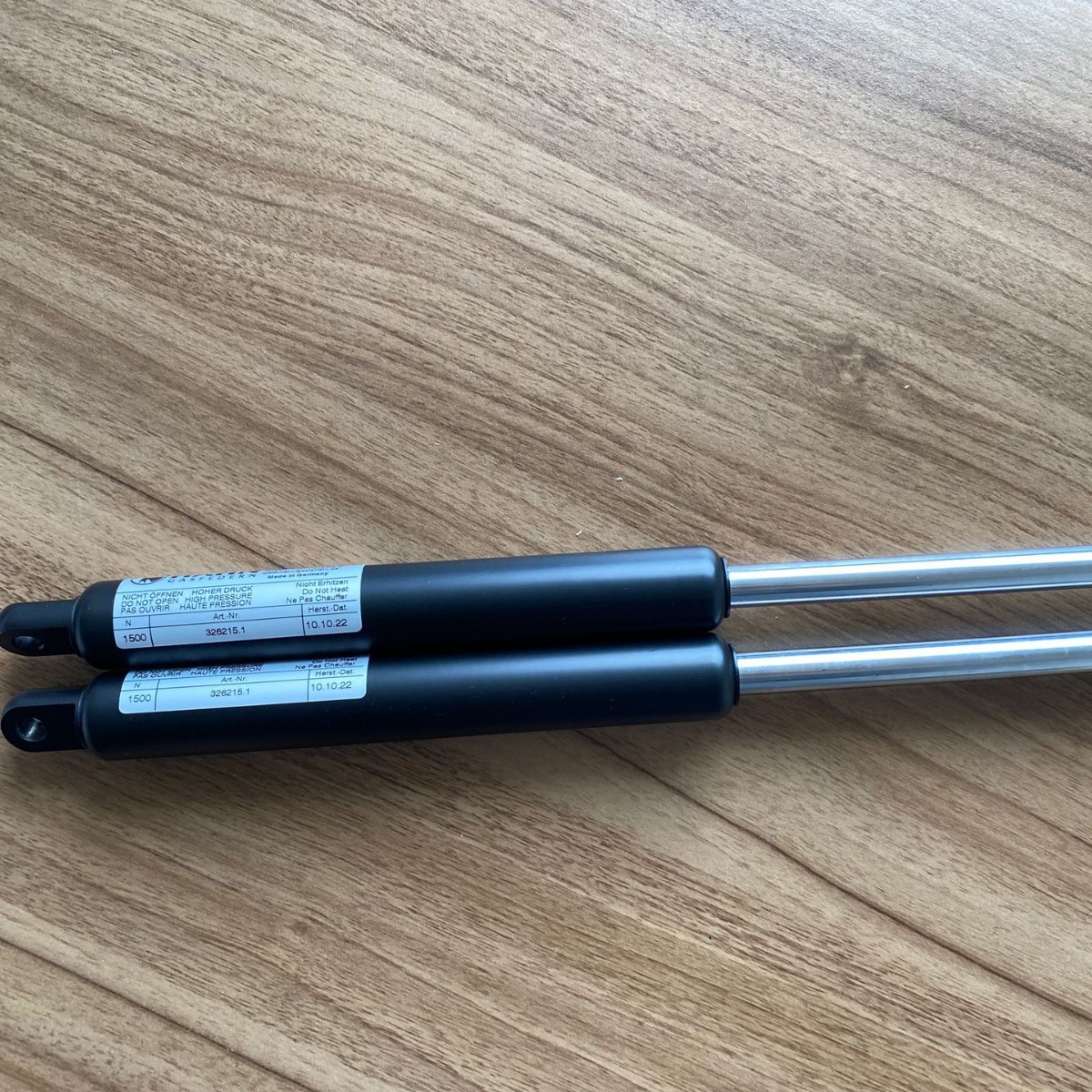 德国HAHN-Gasfedern气弹簧G 08 19 0120 1 0350 AU19 AB11 00600N