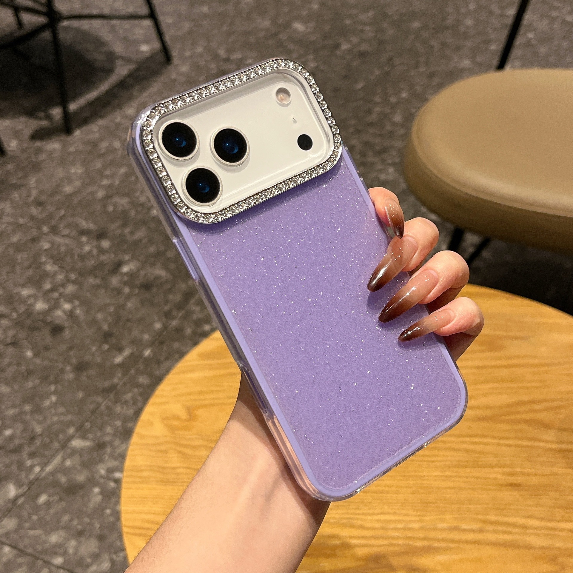 16EEBB94-829E-4FAE-B6C3-F26F34