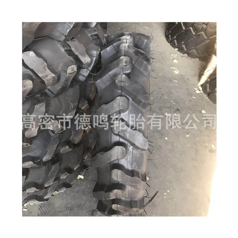 Campo de arroz 8,3/9,5/11,2/12,4/13,6/14,9/16,9/18.4-20-24-26-28-30-32