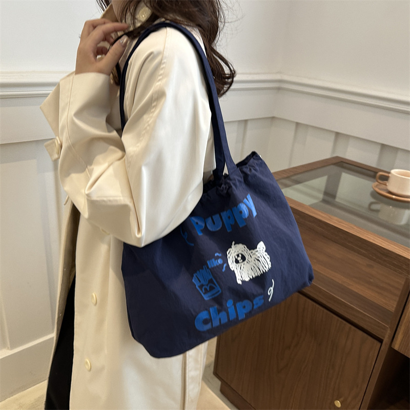 Coreano de estilo ins lindas bolsas de hombro versátiles bolsas de lona de gran capacidad para estudiantes de clase de viaje ocio bolsas de mano para mujeres
