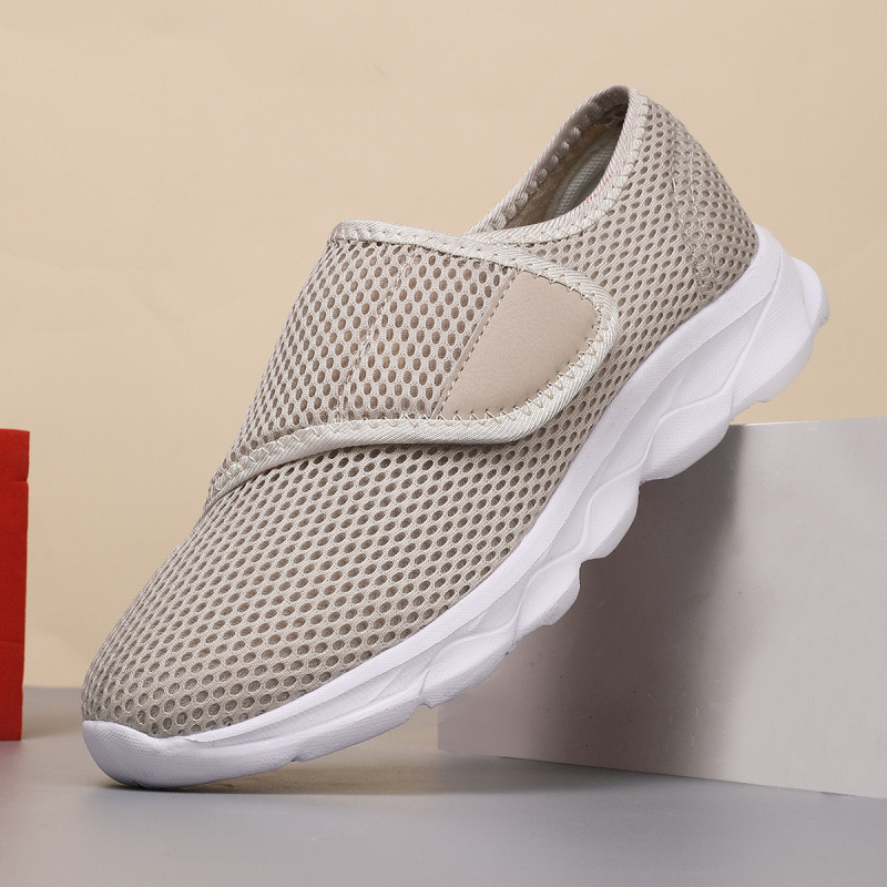 Cross-Border Domestic Sales Buckle Mesh Double Ultra-Light Men's and Women's Shoes Are Popular, Suitable for Swollen Feet, Fat Feet, Wide Feet, Mesh Shoes Are Breathable and Comfortable