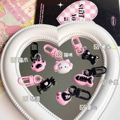 Pink and black y2k keychain cute and sweet girly heart school bag pendant student best friend school bag bag gift pendant