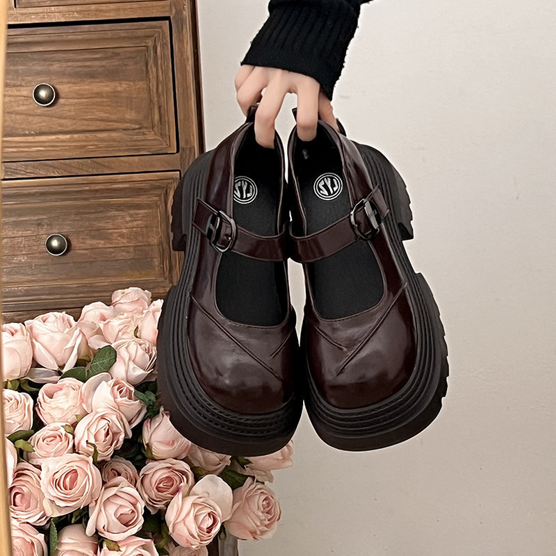 Brown British-Style Chunky Heel Platform Shallow Mouth Single Shoes for Women, 2026 New Spring and Autumn Height-Increasing Mary Jane Shoes for Petite Individuals