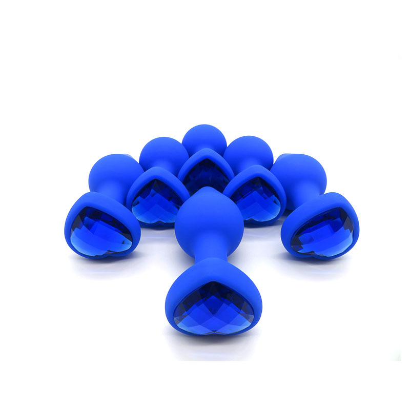 Heart-Shaped Silicone Anal Plug, Large Blue Waterproof Design for Adults — detail image 9