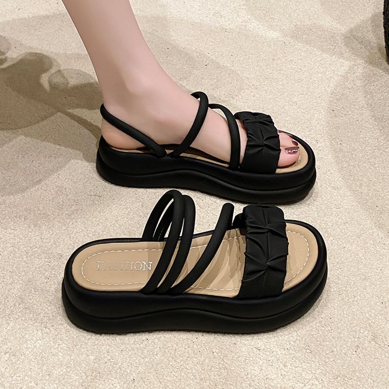 Zapatillas con falda para mujeres de verano 2024 nuevo muffin de fondo grueso Fairy Wind Beach Sandals