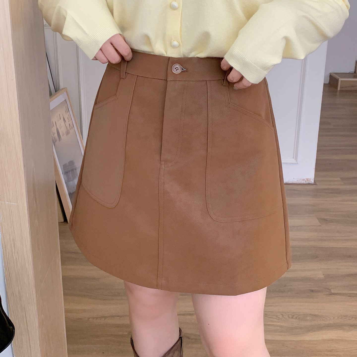 Daijin Pavilion Plus Size American Retro Style High-Waisted Skirt 2026 Autumn New A-Line Slimming PU Leather Short Skirt 325286