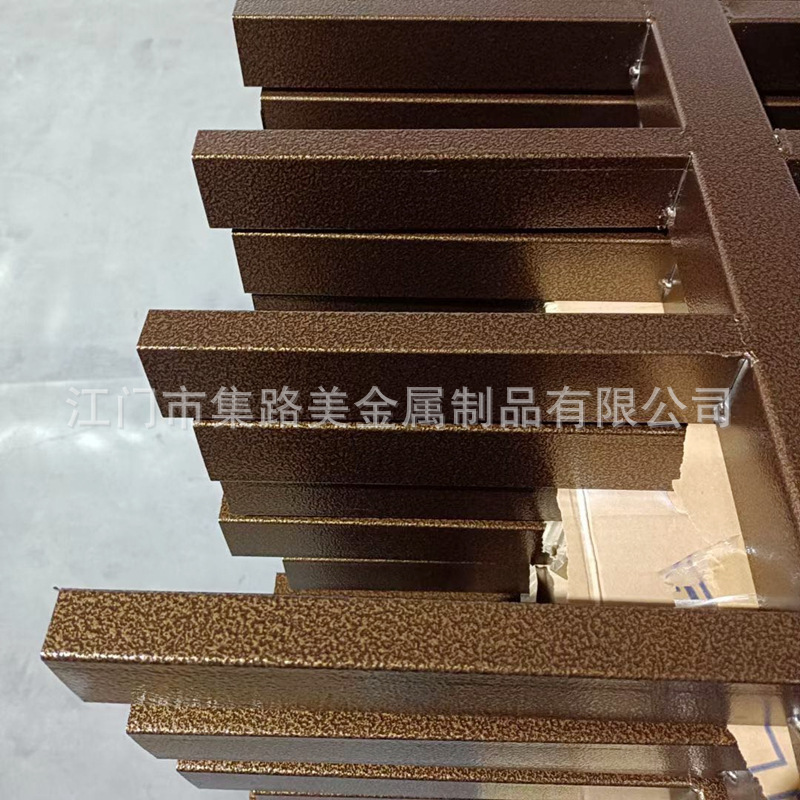 厂家直供自建洋房围墙锌钢护栏烤漆带圈花件爆金花新款锌钢护栏