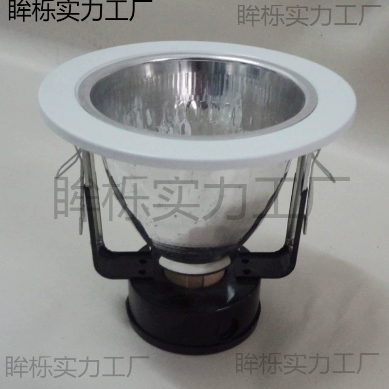 Традиционный встраиваемый светильник с большими и маленькими размерами для потолка, цоколь E27.