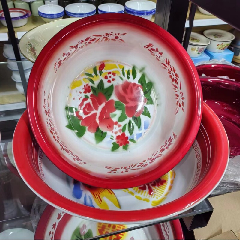 Old-Fashioned Enamel Basin, Washbasin, Noodle Basin, Vegetable Basin, Restaurant Soup Basin, Red Nostalgic Lace, Happy Word Wedding Enamel Basin