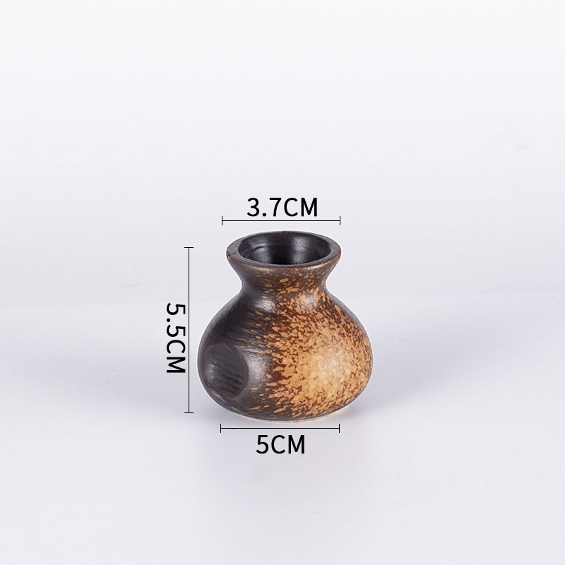 약 4*5.7cm 14