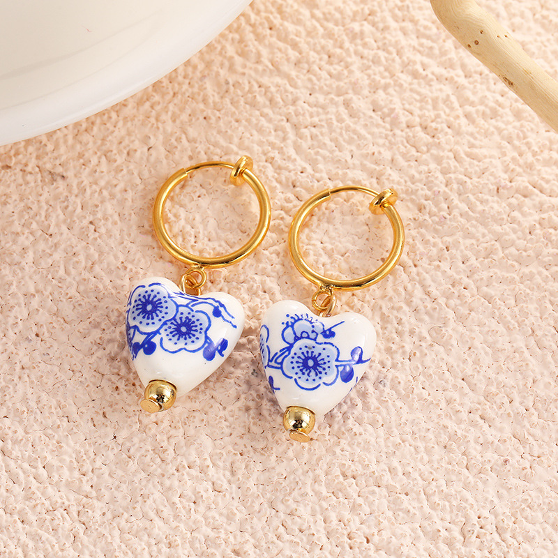 15g Weight Alloy Ear Needle Material Earrings Classification 1 Pair Quantity Daily Occasion Alloy, ceramics Material Flower, Grape Pattern Women's Gender Polished Finish Chinoiserie, Elegant Style 1 Pair Chinoiserie Elegant Flower Grape Alloy Ceramics Earrings 11