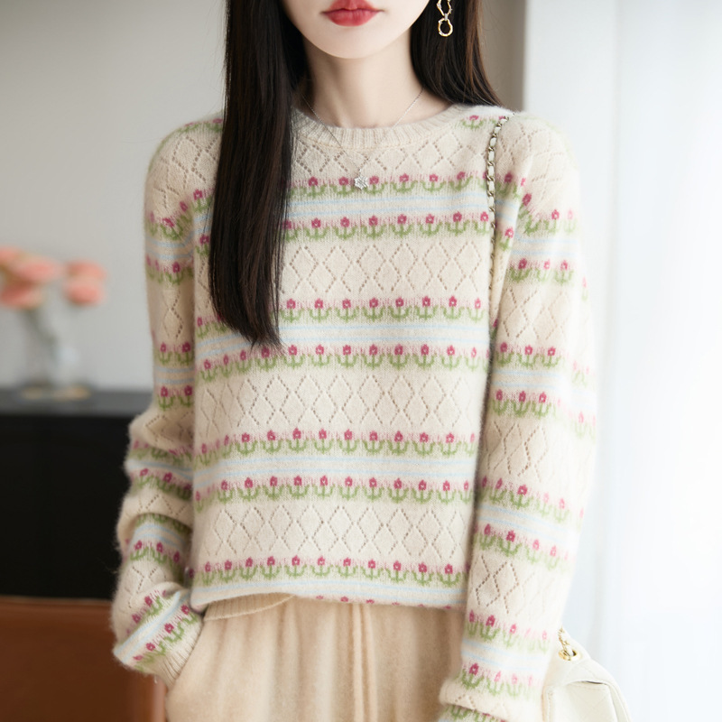 100%纯羊毛2025秋冬新女短款宽松圆领镂空提花套头打底针织衫毛衣|undefined