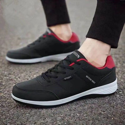 Leather Men's Fashion Casual Sports Shoes Korean Style Trendy Walking Running Shoes Lazy Shoes Breathable Comfortable Shoes