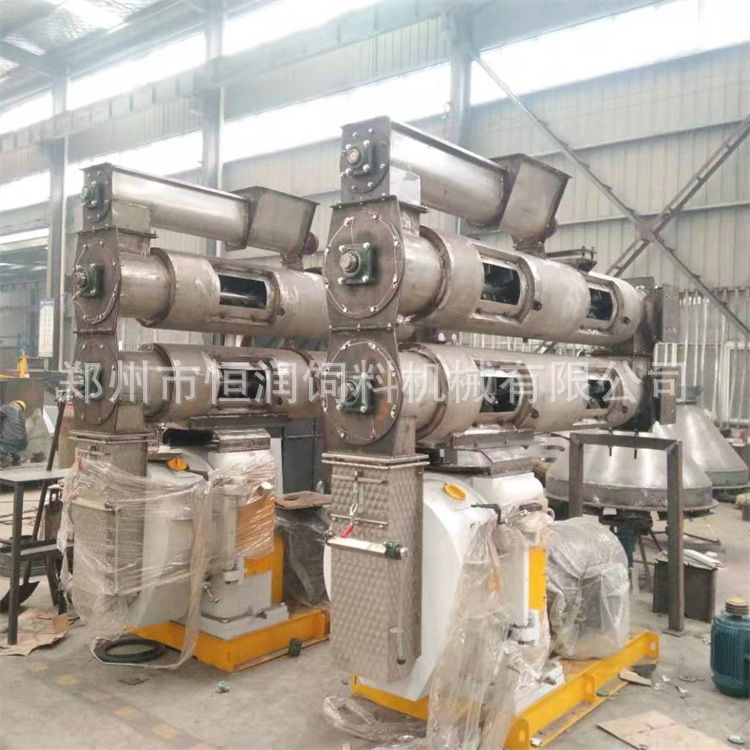 粿粒饲料生产设备 养殖场饲料厂造粒机 恒润颗粒机饲料机机械