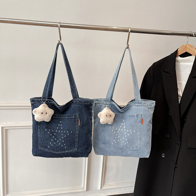 New five-pointed star denim bag, large capacity, fashionable, suitable for students, shoulder bag, versatile for shopping and commuting New five-pointed star denim bag, large capacity, fashionable, suitable for students, shoulder bag, versatile for shopping and commuting