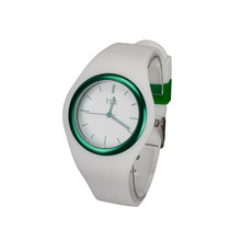 环保硅胶运动手表防水防汗时尚电子表男女款多功能石英表可定制